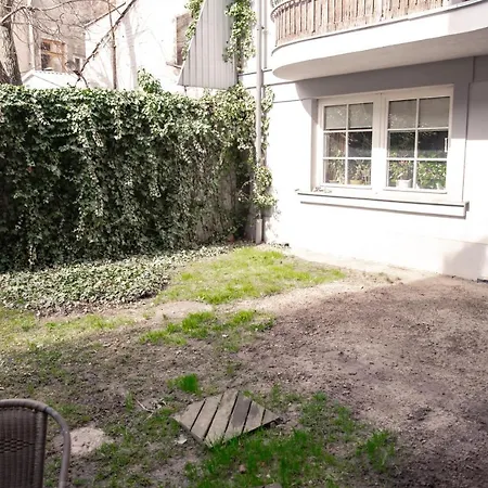 شقة Centrally Located Cute With Garden